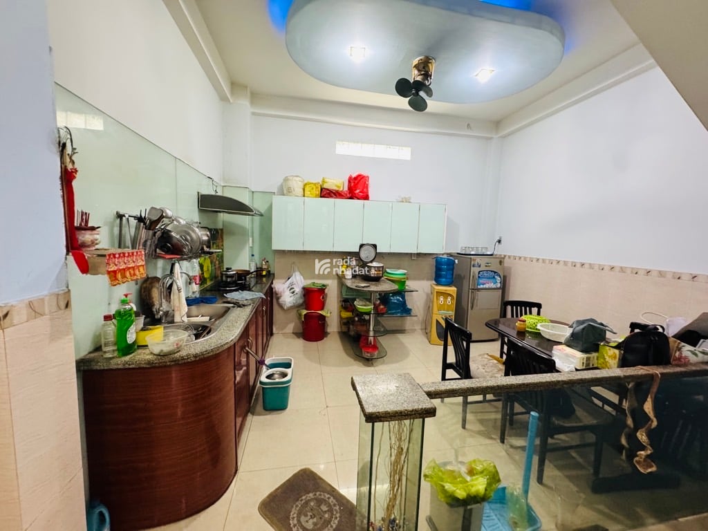 MẶT TIỀN TÔ HIỆU - TÂN PHÚ- 5 TẦNG - ĐƯỜNG 22M - LỀ RỘNG - 4PN - 4WC - GIÁ CHỈ 11.3 TỶ TL.