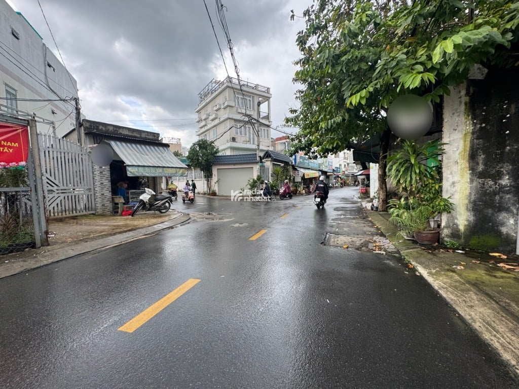 MẶT TIỀN KINH DOANH GÒ VẤP - GIÁP TÂN BÌNH - 100M2 - 4 TẦNG, 4 PN, 4WC - SÂN THƯỢNG RỘNG THOÁNG