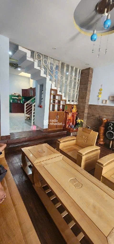 (siêu hiếm) chỉ 3,7 tỷ- nhà 2 tầng 108m2(4,5x24) ngay chợ, HXH,