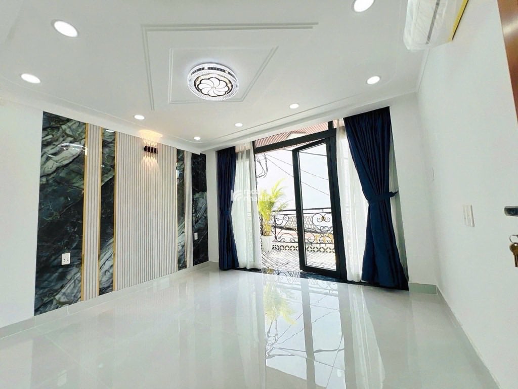 GIẢM NGAY 400tr - bán gấp nhà hẻm xe hơi - full nội thất - ngay cầu phú mỹ 