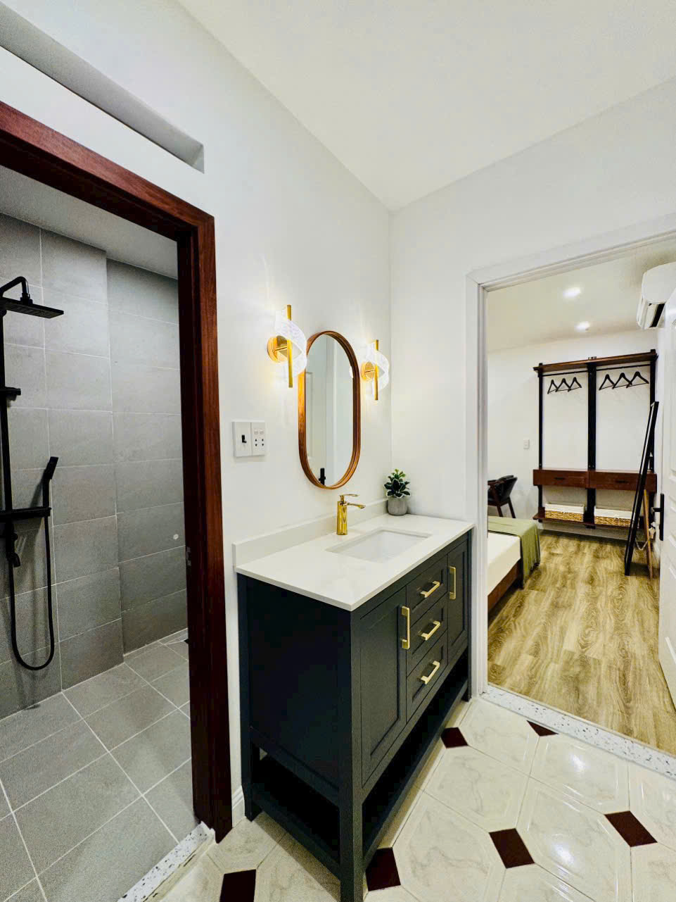 CẦN VỐN!!! Chủ bán GẤP nhà Nguyễn Xí P25 Bình Thạnh, giá 3TY950, SHR, an ninh, gần trường