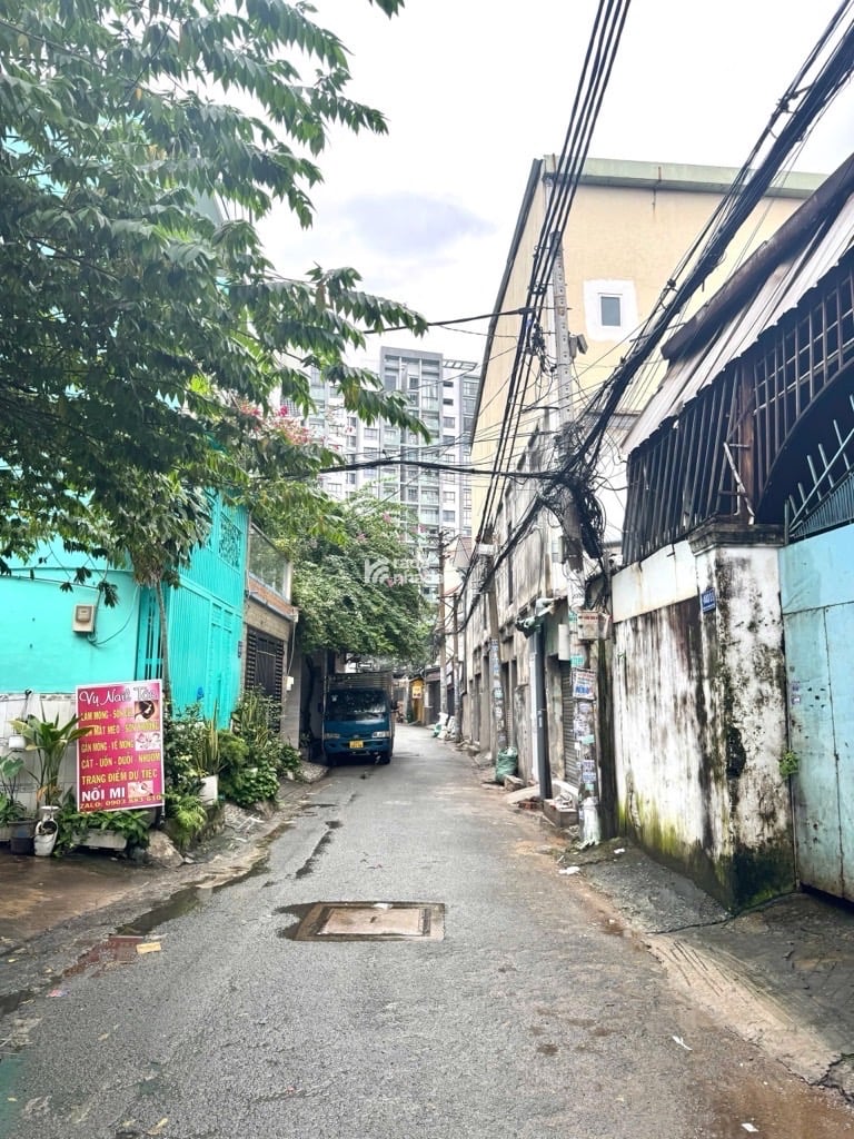 Bán nhà sát AEON tân phú đường hương lộ 3