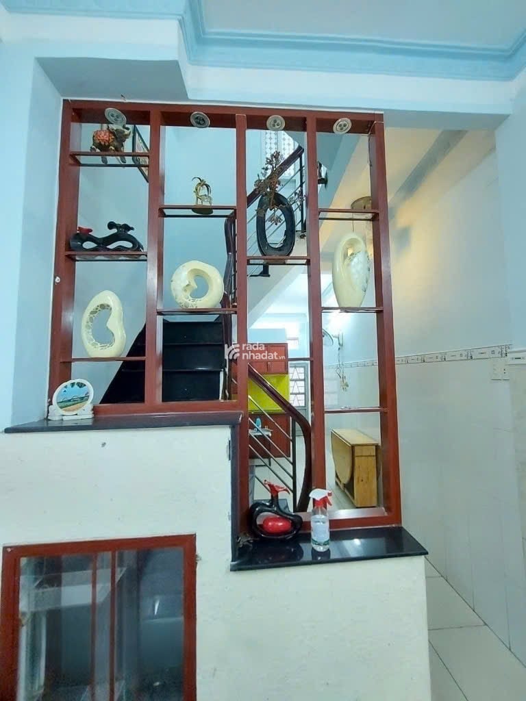 Nhà hẻm Nguyễn Thị Minh Khai - QUẬN 3 - Sổ vuông 3 x 12 m - 4 Tầng - 5.4 tỷ