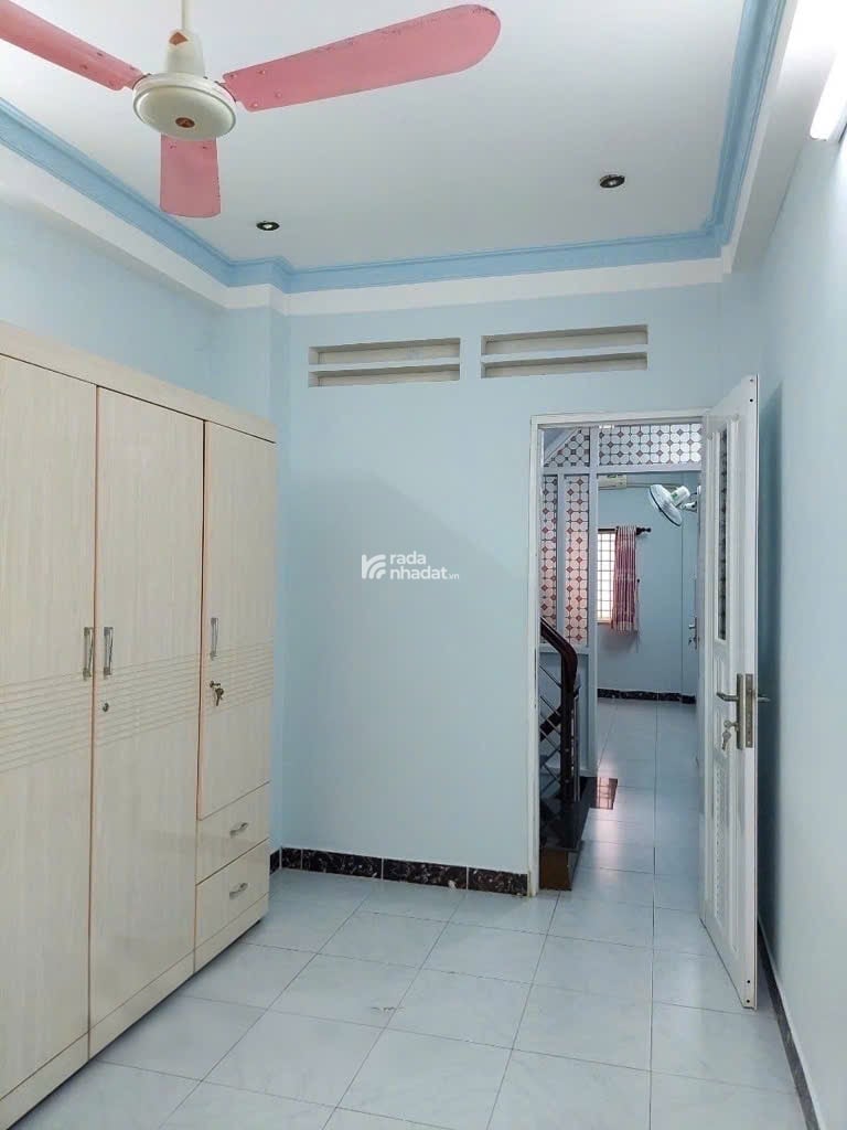 Nhà hẻm Nguyễn Thị Minh Khai - QUẬN 3 - Sổ vuông 3 x 12 m - 4 Tầng - 5.4 tỷ