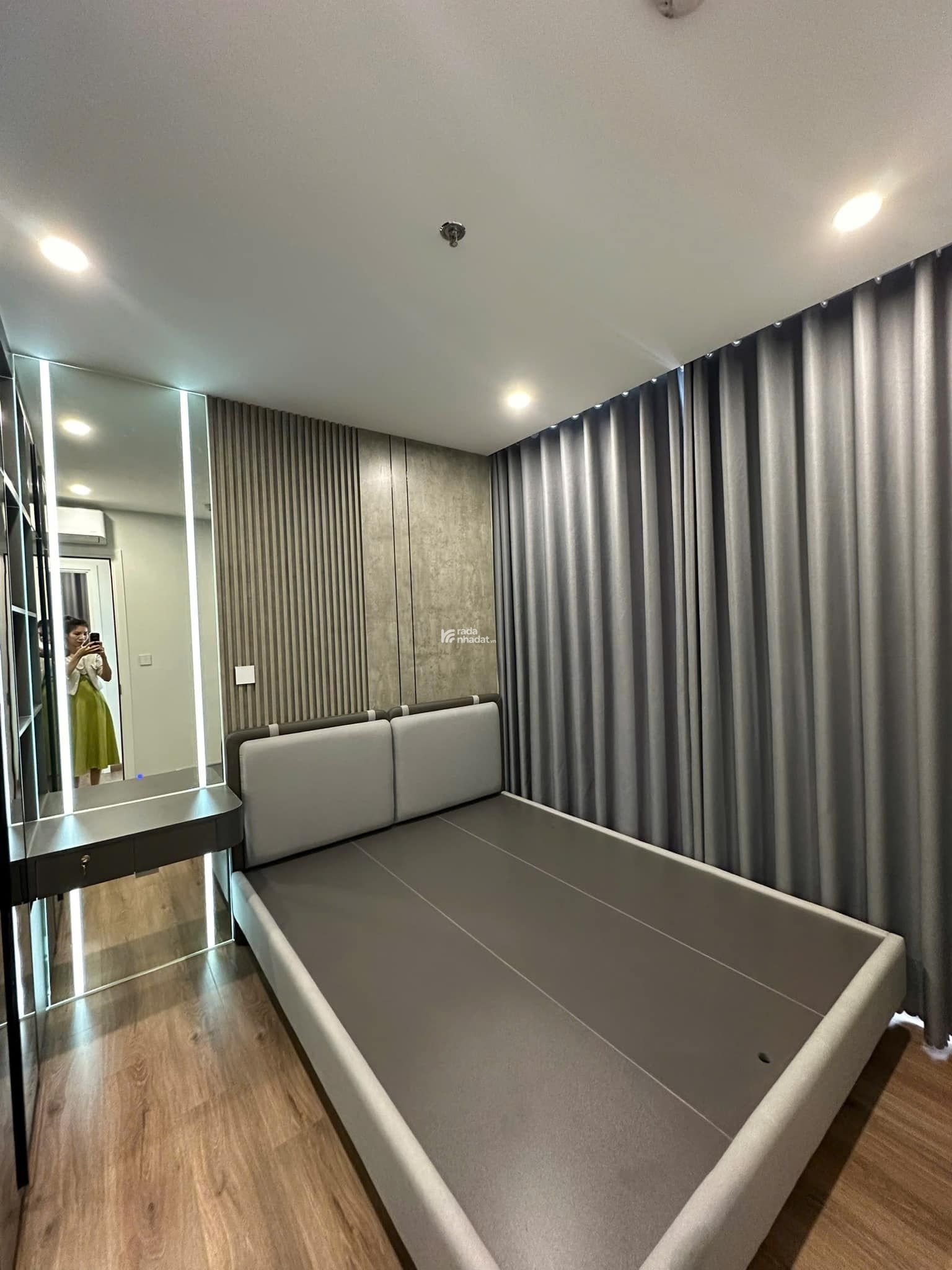 CC cần bán gấp căn hộ 4PN view hồ điều hòa tòa N01T1 - NGĐ Bắc Từ Liêm HN - LH 0924 691 ***