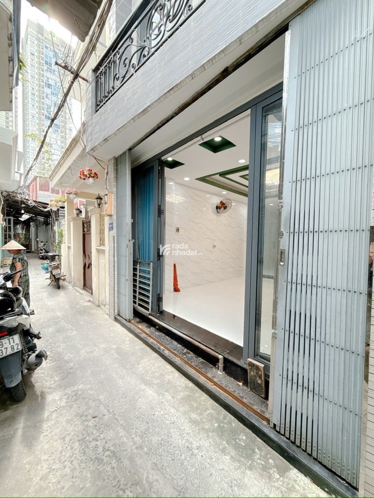 NHÀ MỚI 2 TẦNG, GẦN LOTTE MART Q7, 50M2, SHR,FULL NỘI THẤT, BAO SỔ MỚI, NHỈNH 4 TỶ