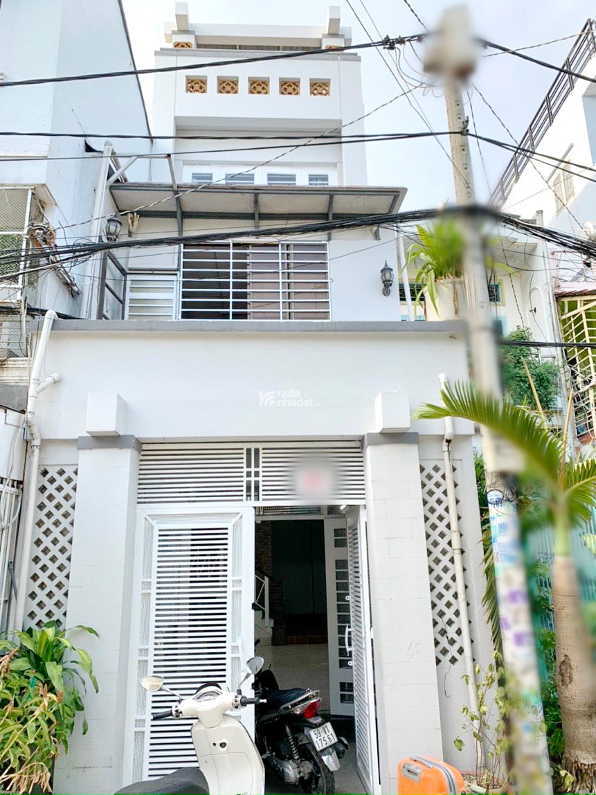 Bán nhà 3 lầu mặt tiền gần chợ Phạm Thế Hiển Phường 4 Quận 8