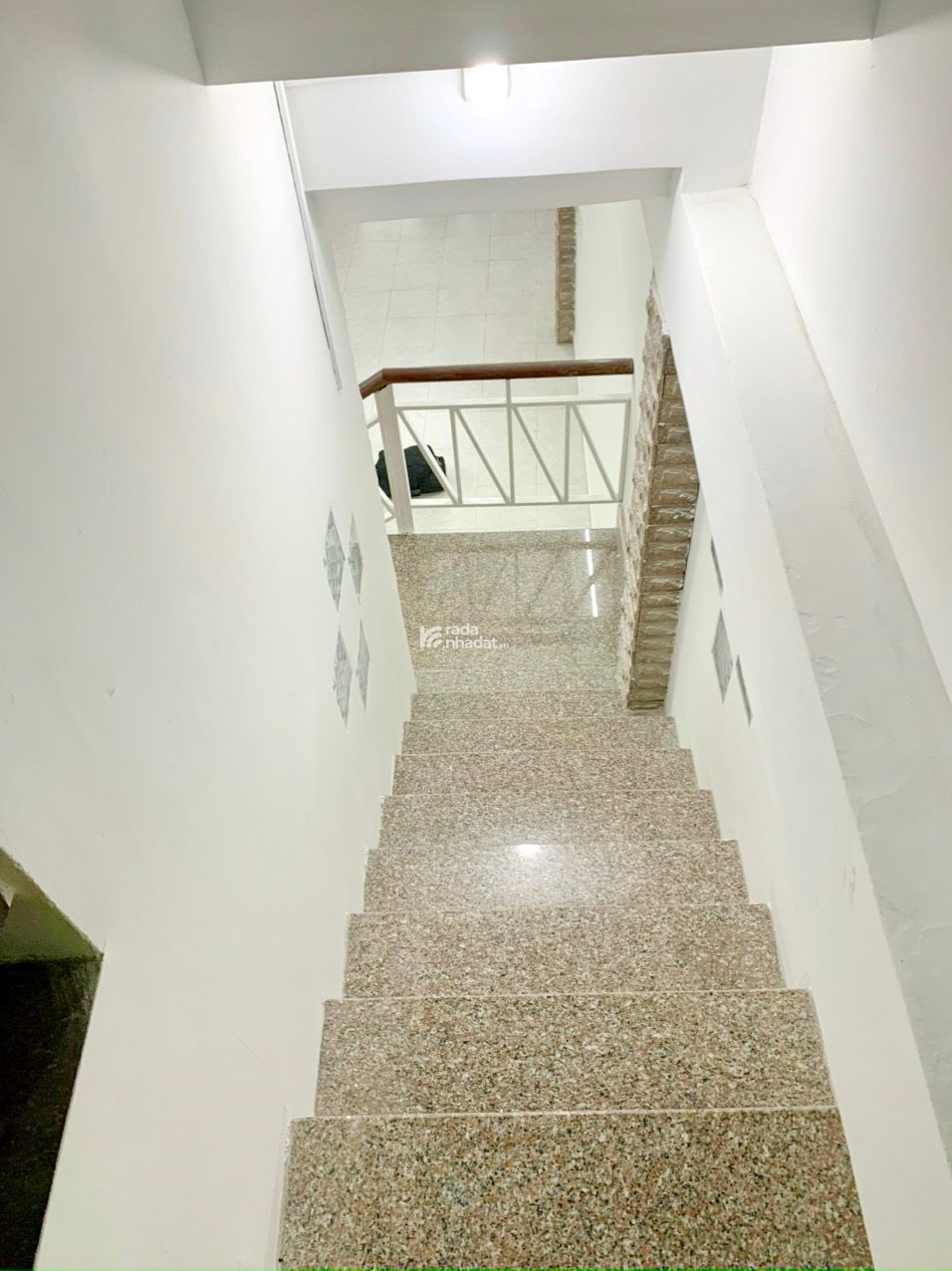 Bán nhà 3 lầu mặt tiền gần chợ Phạm Thế Hiển Phường 4 Quận 8