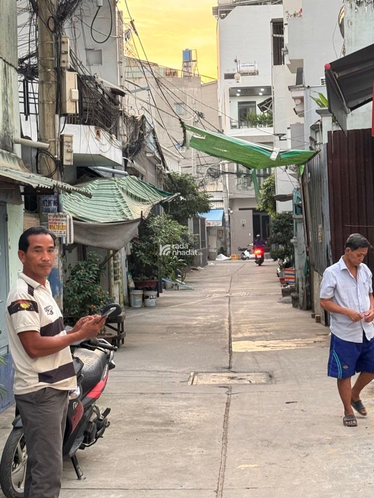 BÁN NHÀ MẶT TIỀN BÌNH HƯNG HOÀ 300M2 12.X TỶ BÌNH TÂN GẦN AEON TÂN PHÚ TIỆN LÀM XƯỞNG HOẶC CHDV