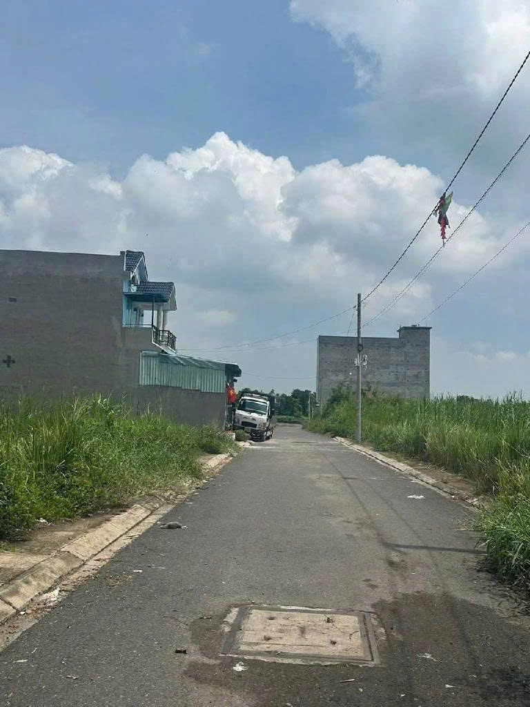 BÁN NHÀ 2 TẦNG -DT 85M2 - GIÁ 2.75 TỶ- HÀ DUY PHIÊN -BÌNH MỸ - CỦ CHI