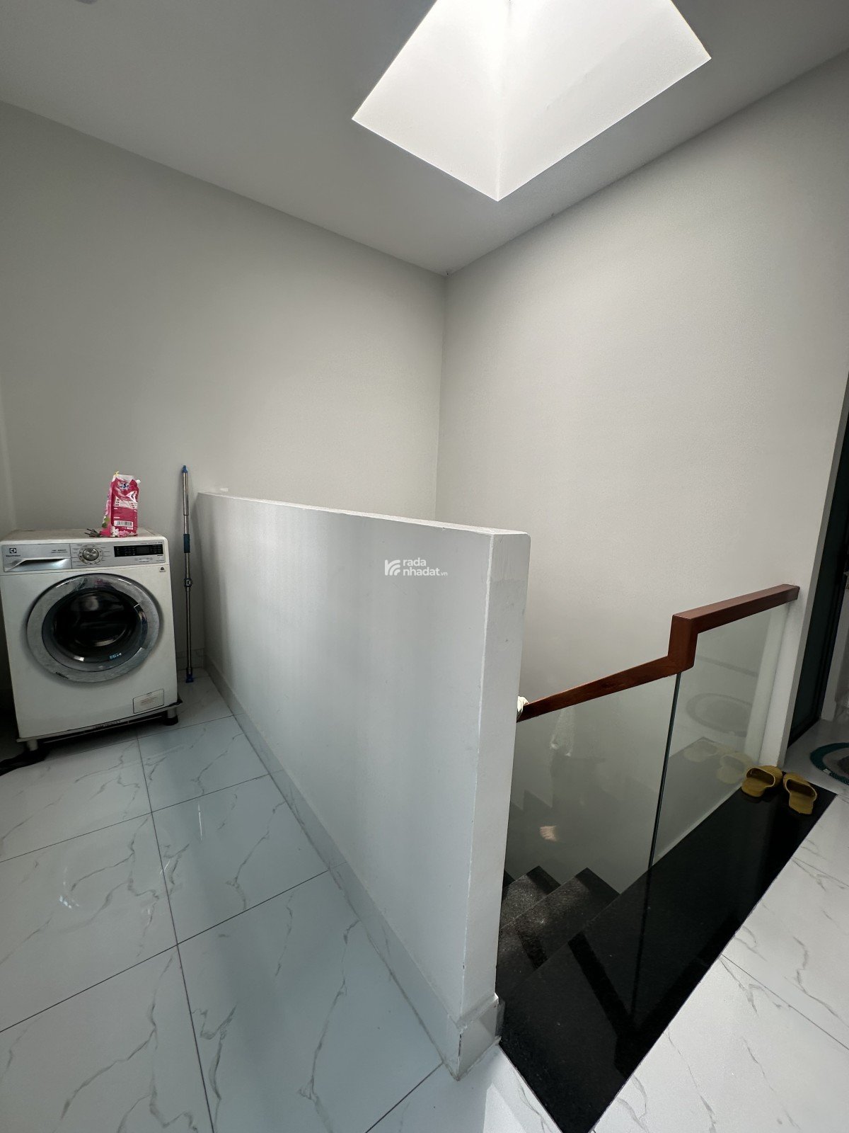 BÁN NHÀ HƯƠNG LỘ 2 - 45M2 - 3 TẦNG KIÊN CỐ - HẺM XE HƠI 6M - GIÁ CHỈ 5,05 TỶ