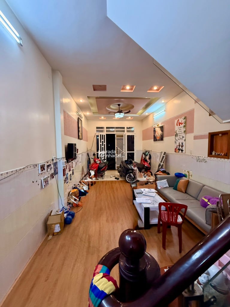 NHÀ ĐẸP 4 TẦNG (4x16) - MẶT TIỀN ĐƯỜNG - KHU PHÂN LÔ - VIEW CÔNG VIÊN 