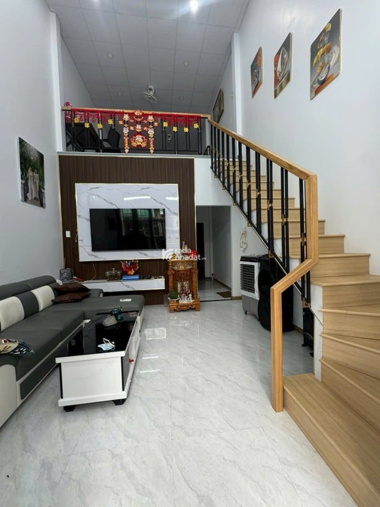 NHÀ ĐẸP NGUYỄN THỊ THẬP Q.7, GẦN LOTTE MART, 60M2, NGANG 4M, SHR, NHỈNH 5 TỶ