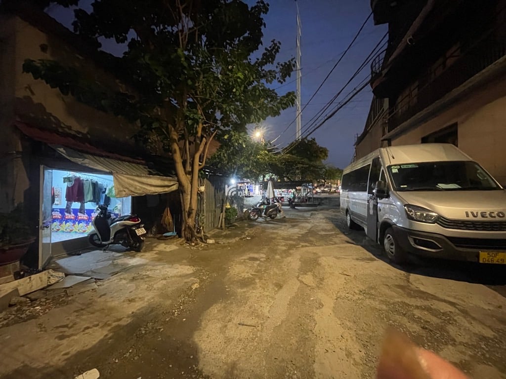 GÓC 3 MẶT TIỀN NGUYỄN XÍ - BÌNH THẠNH - 108M2 (11.5x12) -  18 TỶ 500