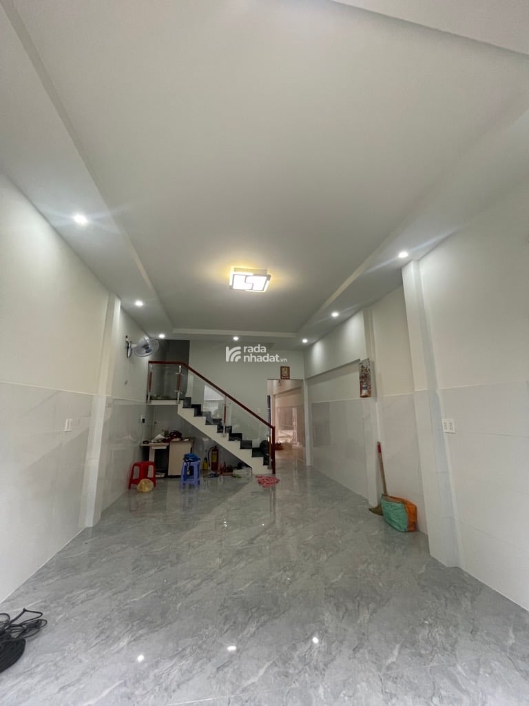 HẺM XE HƠI HOÀNG VĂN THỤ, TÂN BÌNH, 52M2 CÓ KẾT CẤU DỄ CẢI TẠO. GIẢM 350TR CHỈ CÒN 8.6T TL 