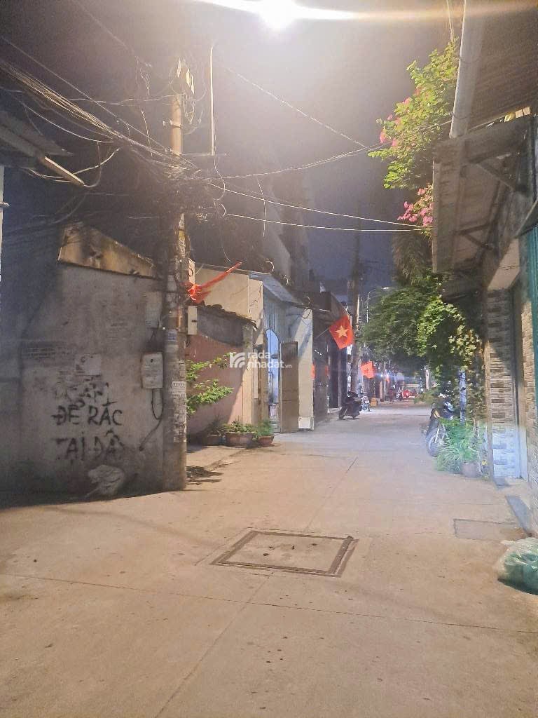 Bán gấp nhà C4 Nguyễn Văn Quá Quận 12 145m2 Ngang 5.3m nở hậu tài lộc hẻm 4m Chỉ 6.5 Tỷ