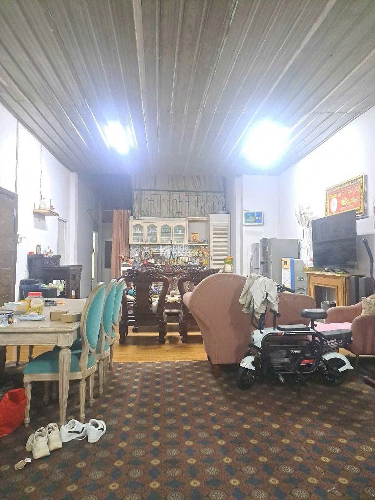 Bán gấp nhà C4 Nguyễn Văn Quá Quận 12 145m2 Ngang 5.3m nở hậu tài lộc hẻm 4m Chỉ 6.5 Tỷ