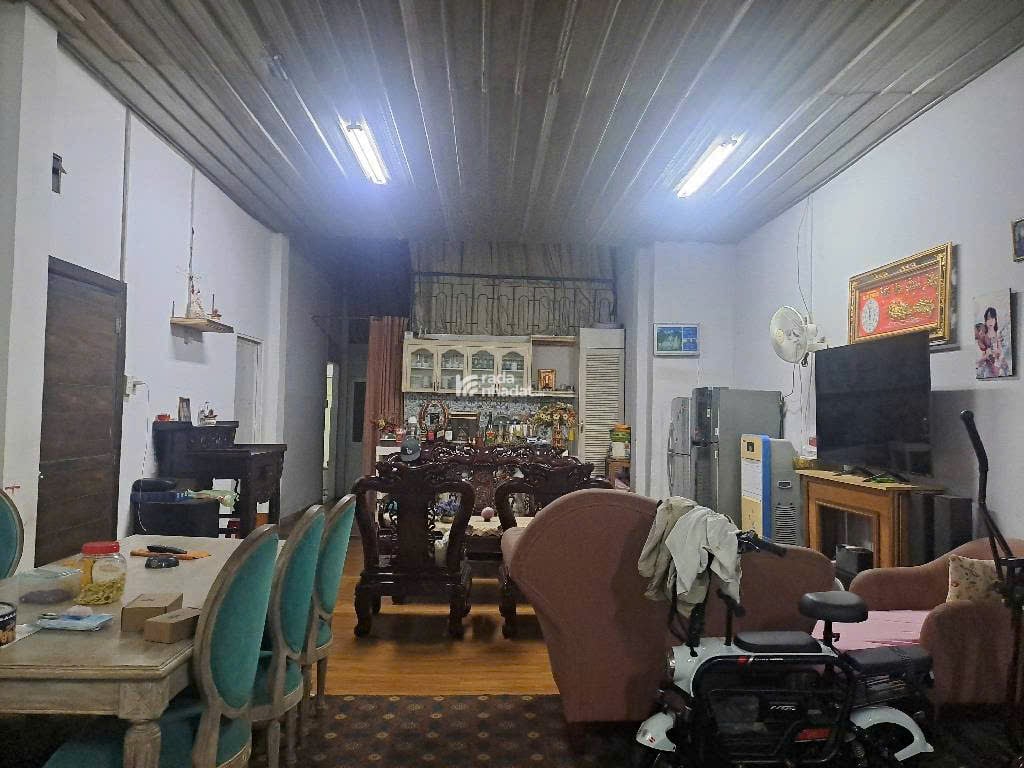 Bán gấp nhà C4 Nguyễn Văn Quá Quận 12 145m2 Ngang 5.3m nở hậu tài lộc hẻm 4m Chỉ 6.5 Tỷ