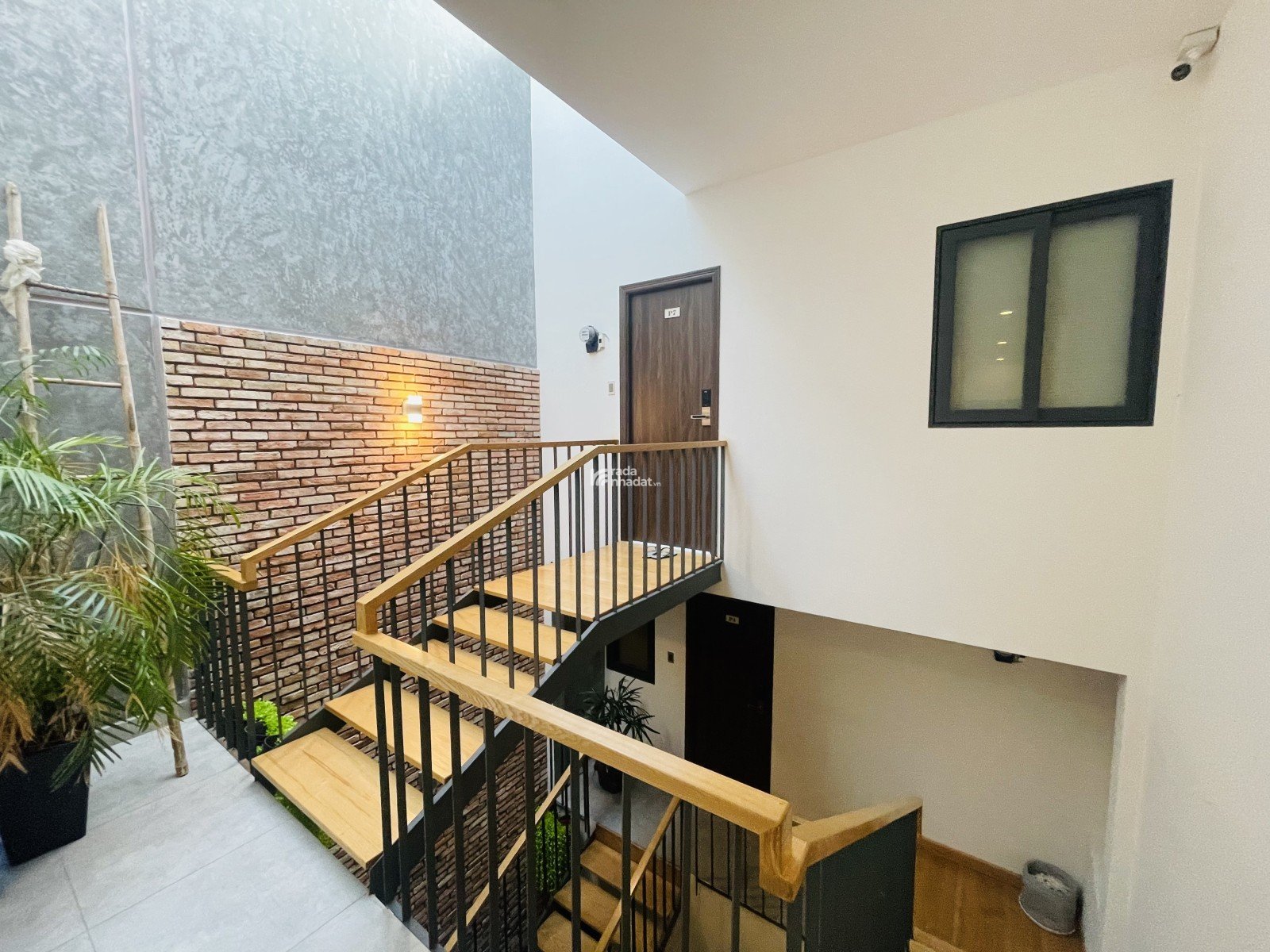 NHÀ 4 TẦNG - 2 MẶT TIỀN Q1 - 148m2 - ĐANG THUÊ KHOÁN 120TR/THÁNG - GIÁ 32 TỶ