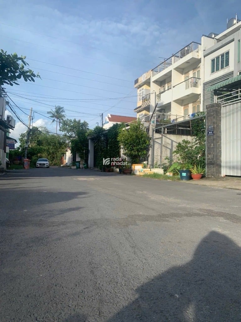 RA GẤP LÔ ĐẤT HẺM 8m, NGANG HƠN 5m GẦN CC CHƯƠNG DƯƠNG; 115m2 CHỈ 6,1 TỶ.