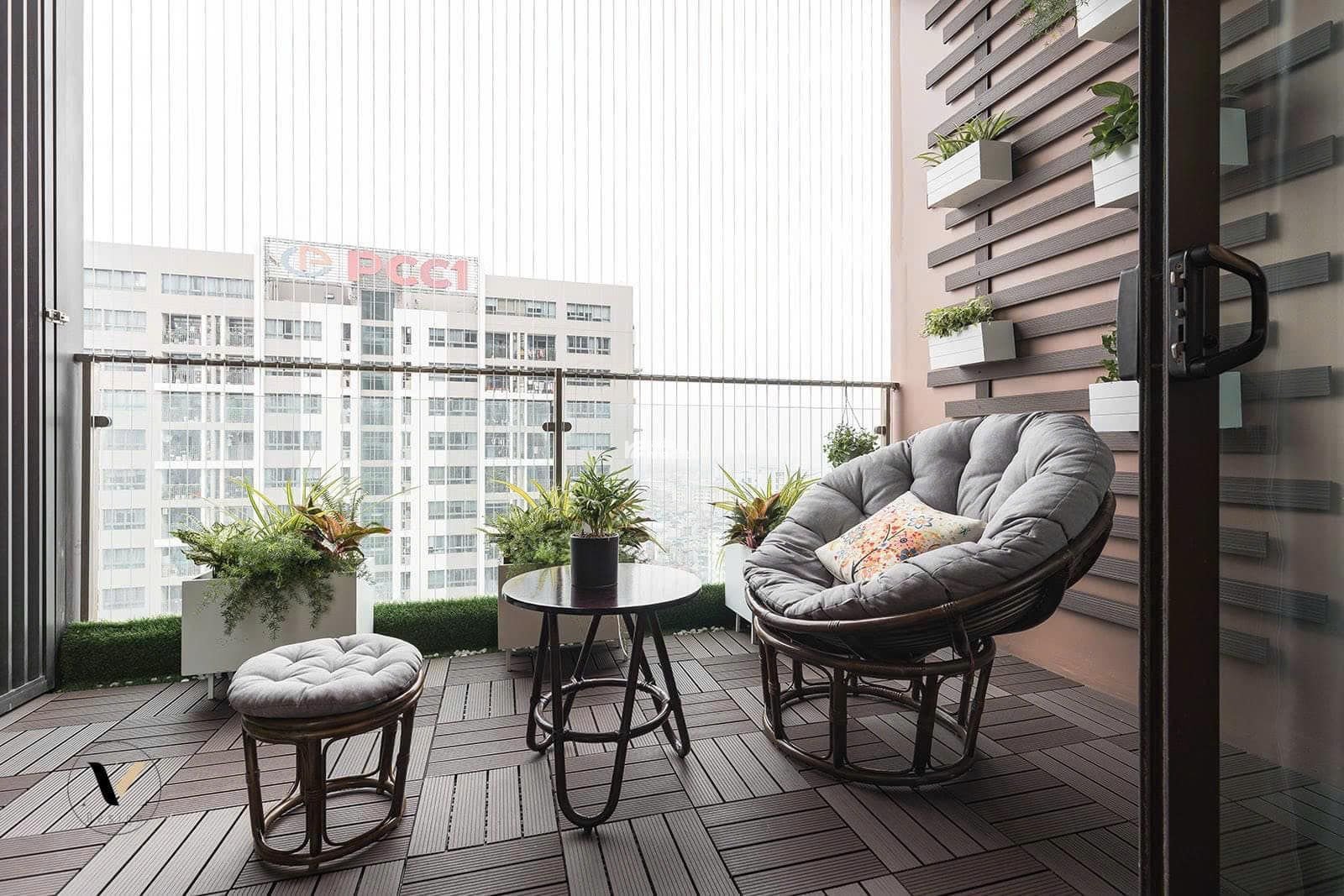 Bán căn góc 3 ngủ 77m2 view thoáng full nội thất giá 3,48 tỷ tại tòa No10 Giang Biên