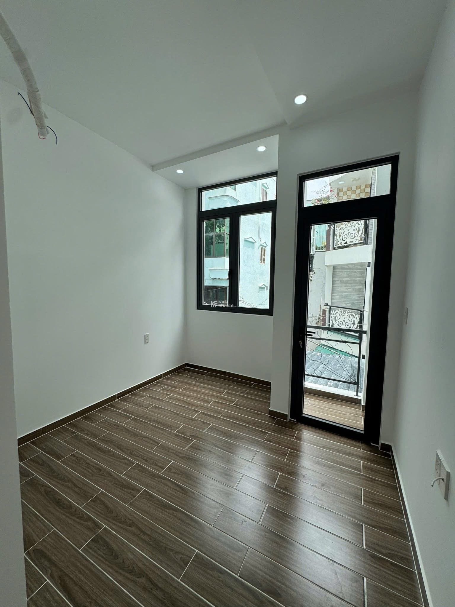 Hot: Nhà mới xây giá iuu vị trí trung tâm quận 8