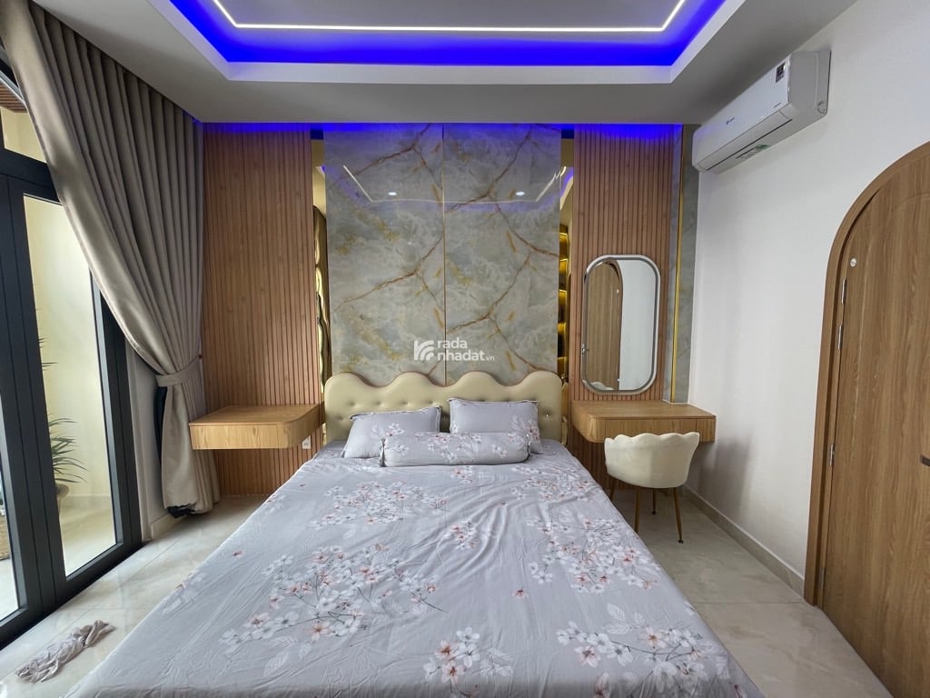 SÁT SÂN BAY, HẺM XE HƠI HOÀNG VĂN THỤ, PHÚ NHUẬN, 56M2 CÓ KC Ở NGAY. GIẢM 350TR CHỈ CÒN 13.25T TL 