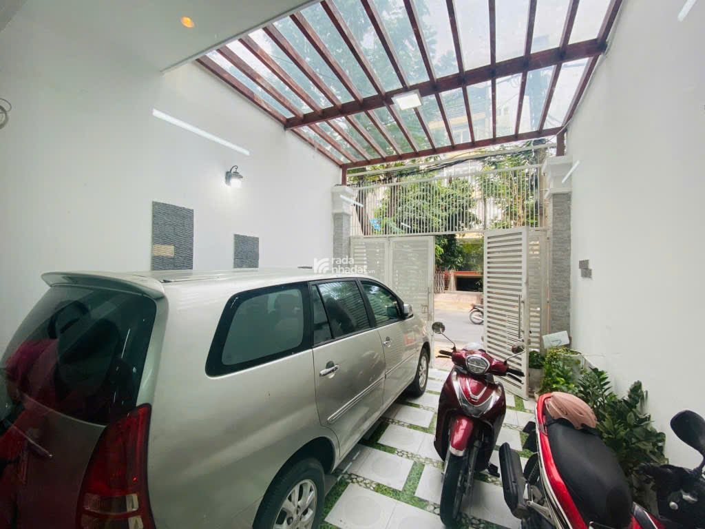 96m2 - Giá 14.5 tỷ - 4 tầng - Nhà phố ngay chung cư Belleza, Q7