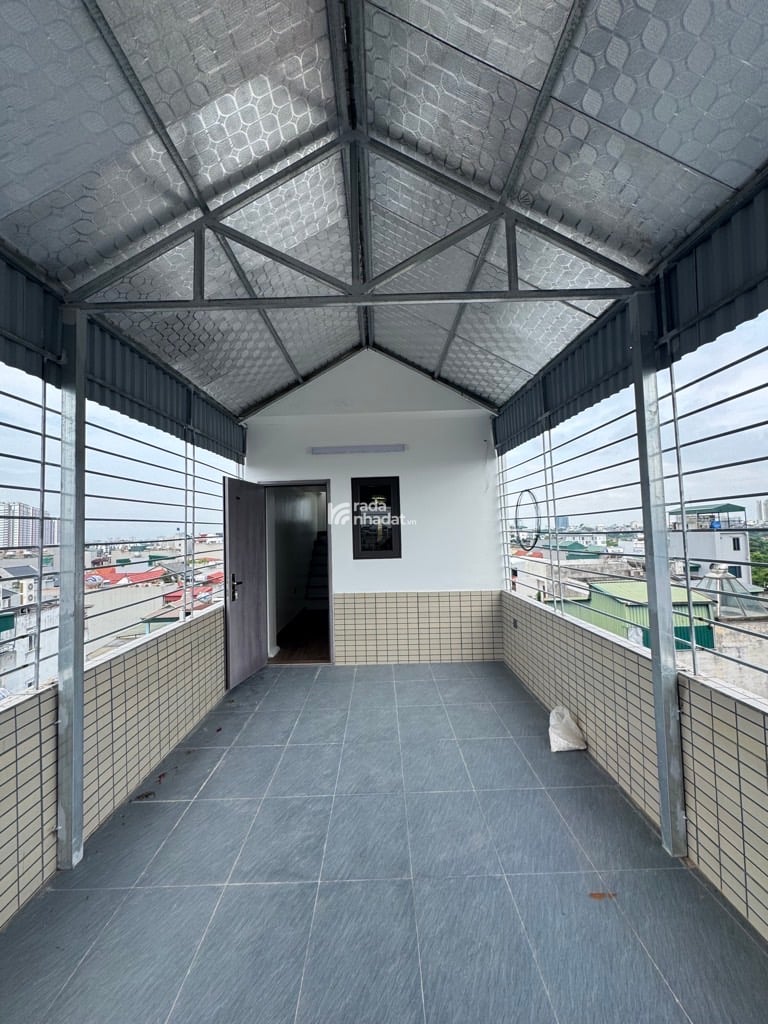 HIẾM - NHÀ NGỌC THUỴ 47M x 7 TẦNG - GARA - THANG MÁY - NGÕ THÔNG - FULL NỘI THẤT XỊN XÒ 