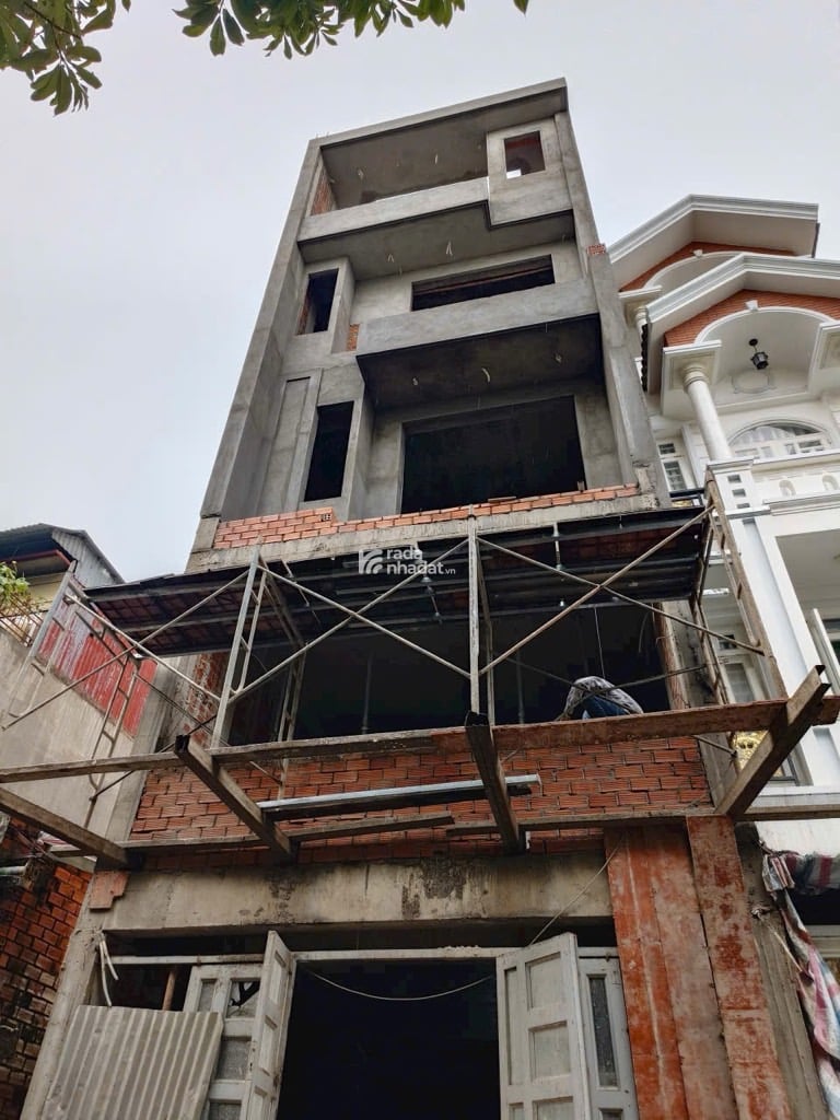 HẺM NHƯ MẶT TIỀN - FULL NỘI THẤT - 5 TẦNG BTCT - NGANG HƠN 5M