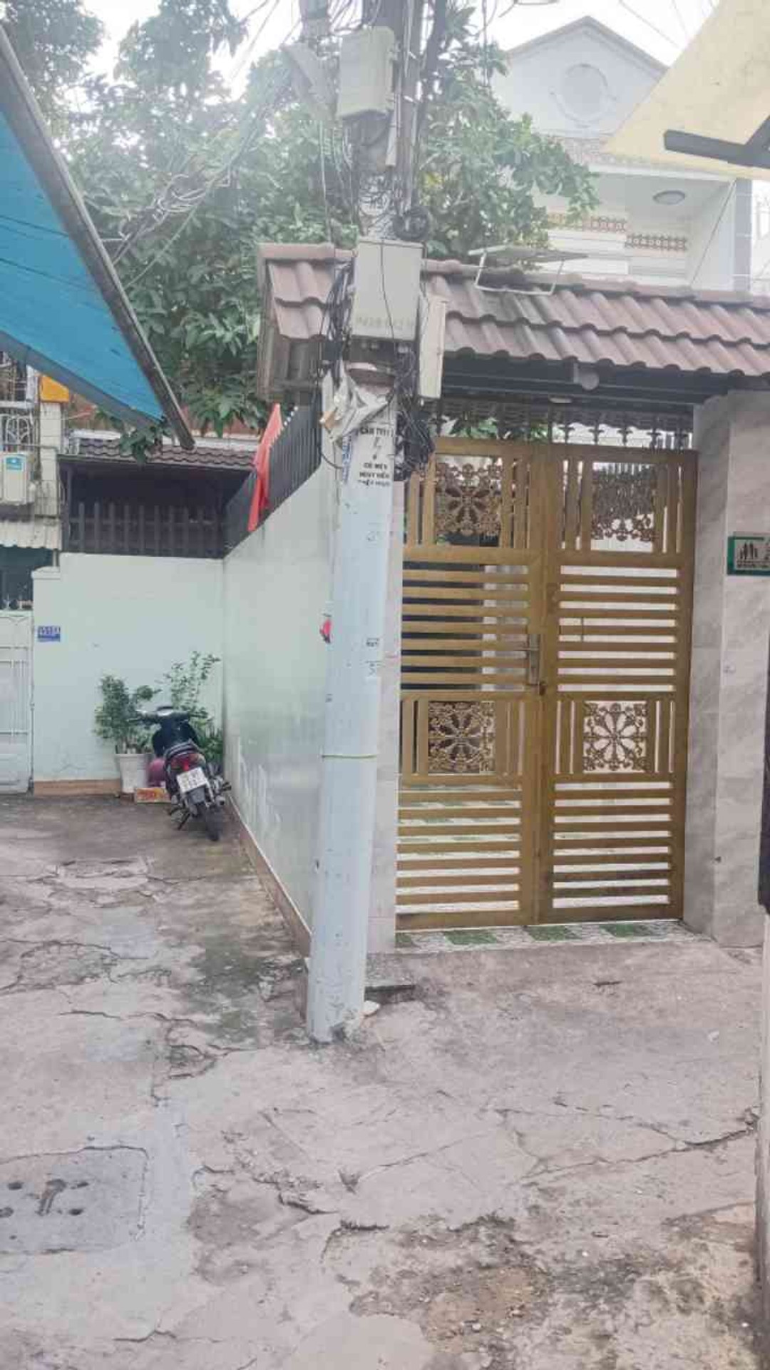HẺM XE HƠI NGUYÊN HỒNG, BÌNH THẠNH, 32M2 MỚI Ở NGAY. GIẢM 350TR CHỈ 8.4T