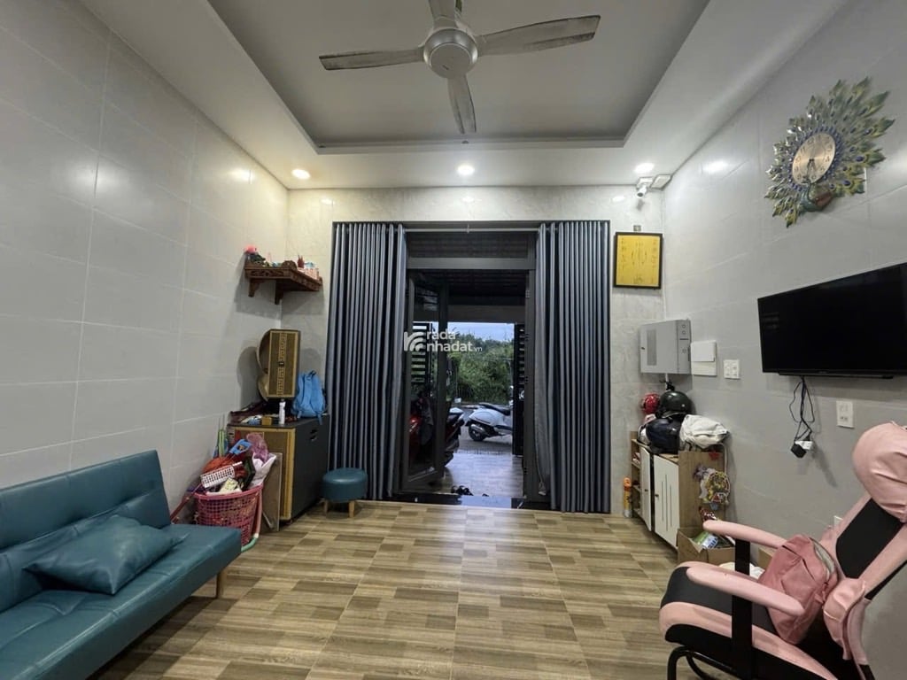 3.35 tỷ tl - Nhà mới 52m2 - KDC mới - Đường 9m - 5p Vinhomes, Nguyễn Duy Trinh 