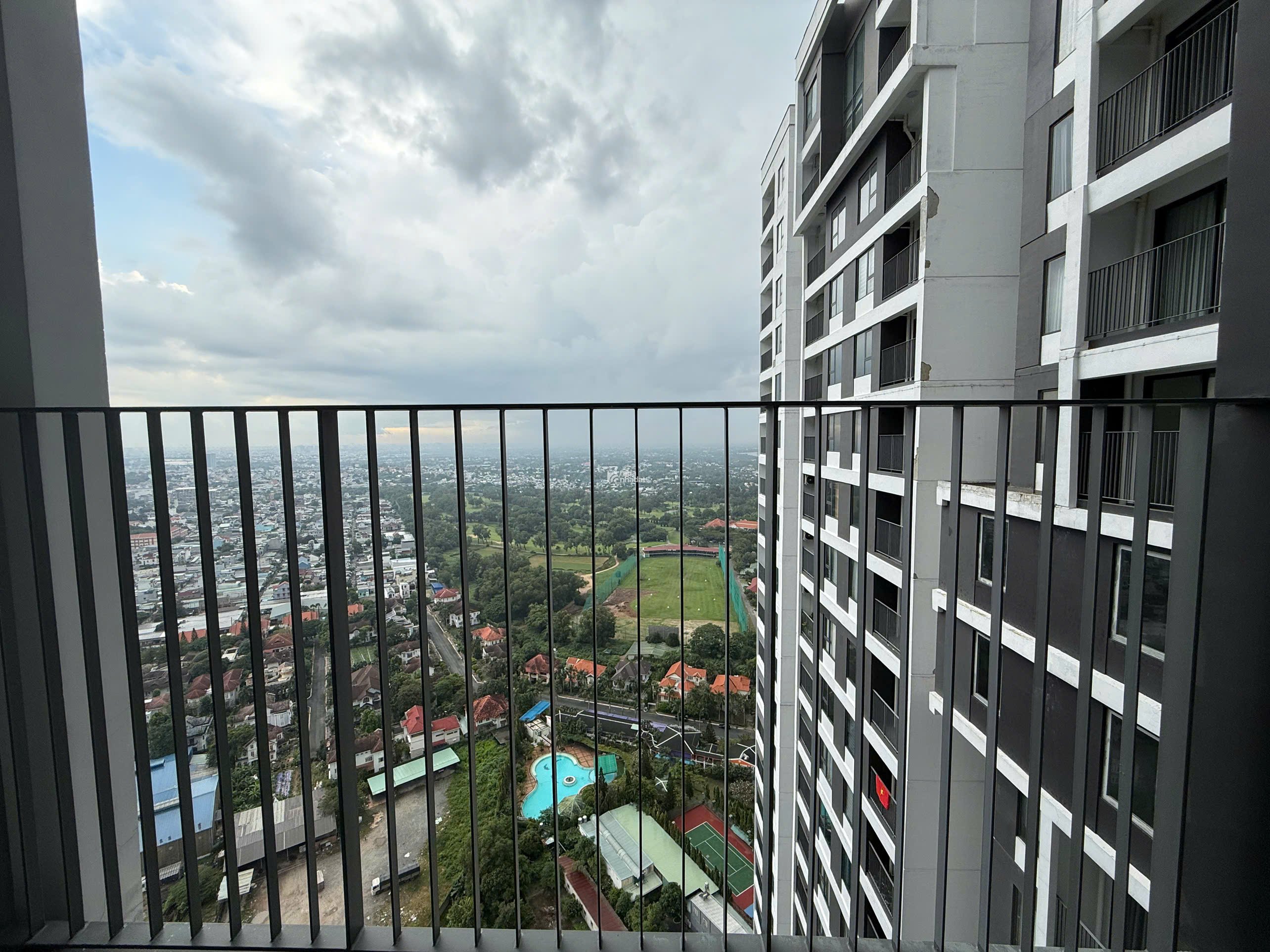 [FOR RENT] Căn hộ cao cấp The Emerald Golf View - 1 PHÒNG NGỦ