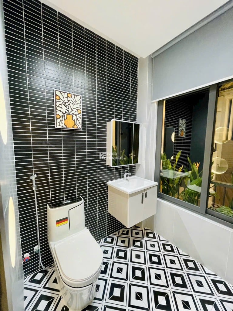 Bán nhà 4 tầng, 46m2, ôtô đổ cửa, full nội thất, Lê Văn Thọ Gò Vấp, 6.27 tỷ