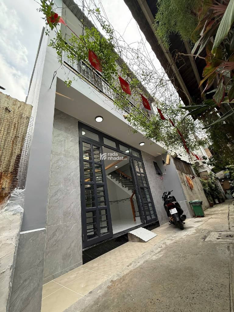 NHÀ 2 TẦNG MỚI ĐẸP - NGANG KHỦNG 6M - NỞ HẬU TÀI LỘC - TRUNG TÂM TÂN BÌNH