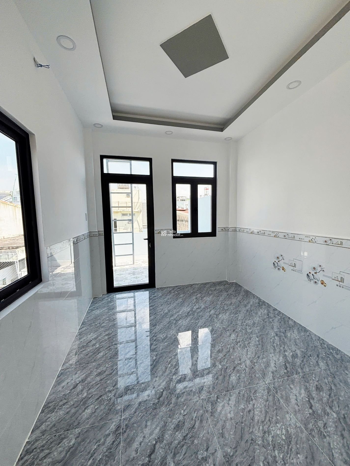 Hẻm 1/ Lý Thánh Tông, 40m2, 3 tầng, chỉ 4.75 tỷ TL, Nhà đẹp ở ngay