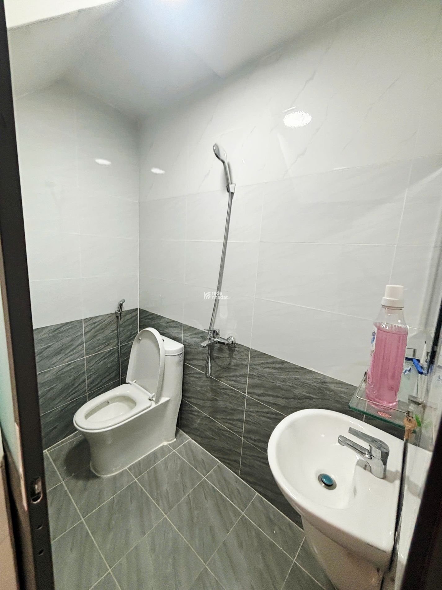 Hẻm 1/ Lý Thánh Tông, 40m2, 3 tầng, chỉ 4.75 tỷ TL, Nhà đẹp ở ngay