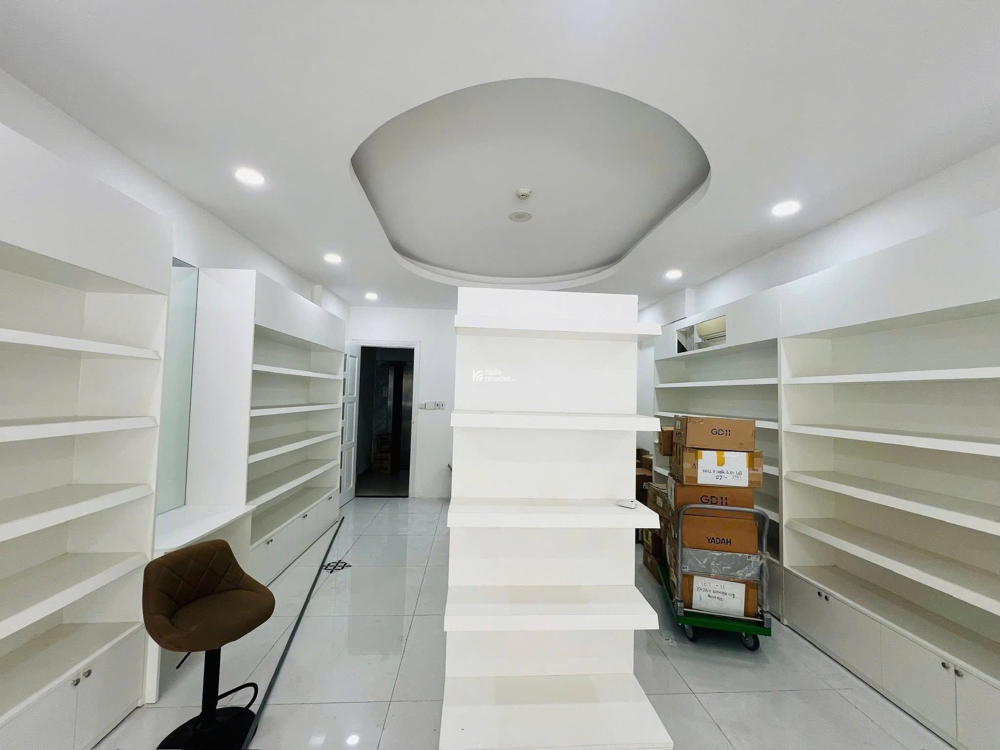 CHỐT GẤP! ĐỘC QUYỀN NGUYÊN TÒA HẦM  4 LẦU TẠI TRÁI TIM KDC HIM LAM, Q7!