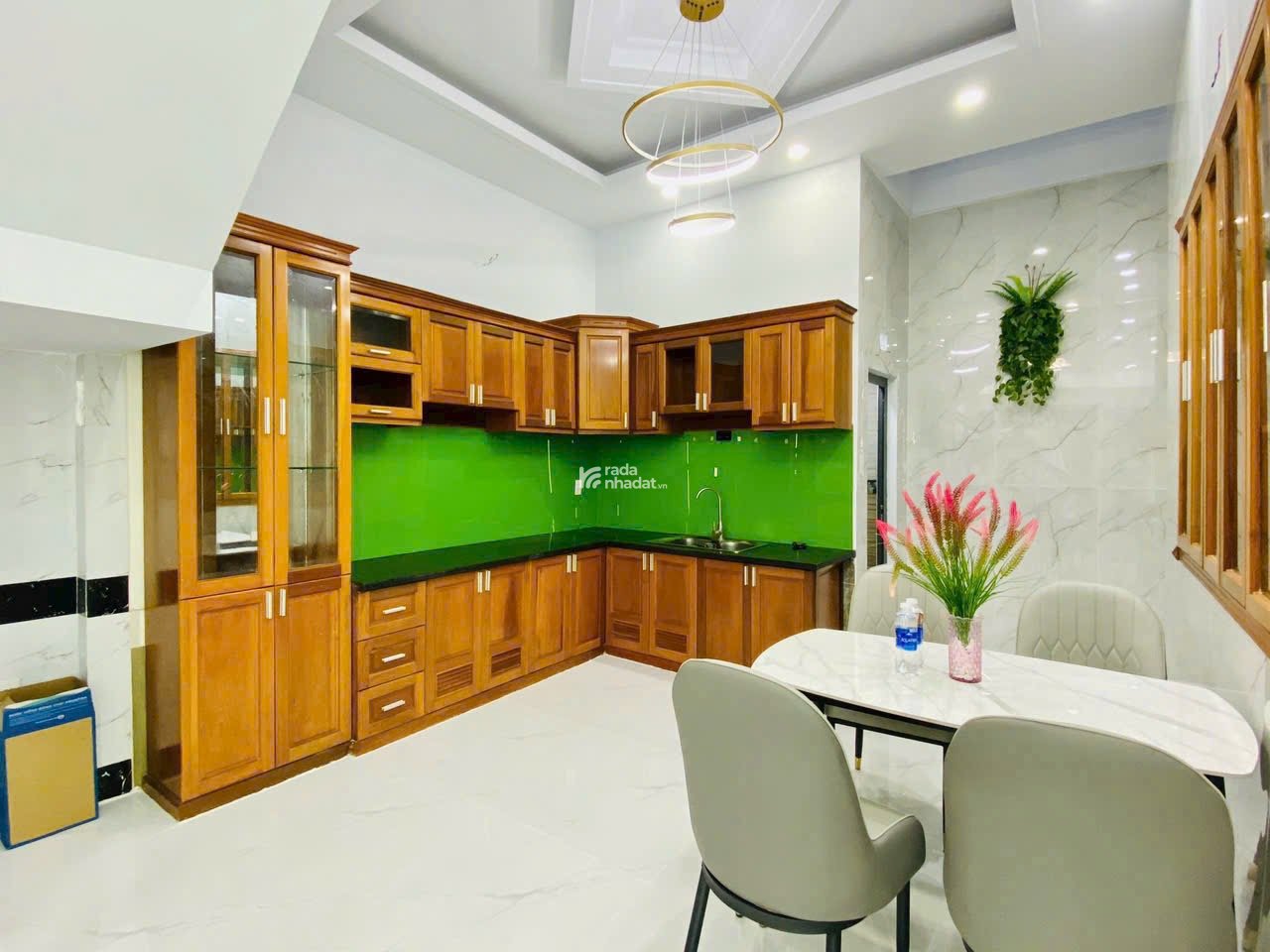 Nhà sổ hồng riêng 43m2 giá 2 tỷ 450 triệu đường Nguyễn Phúc Nguyên, phường 10, quận 3