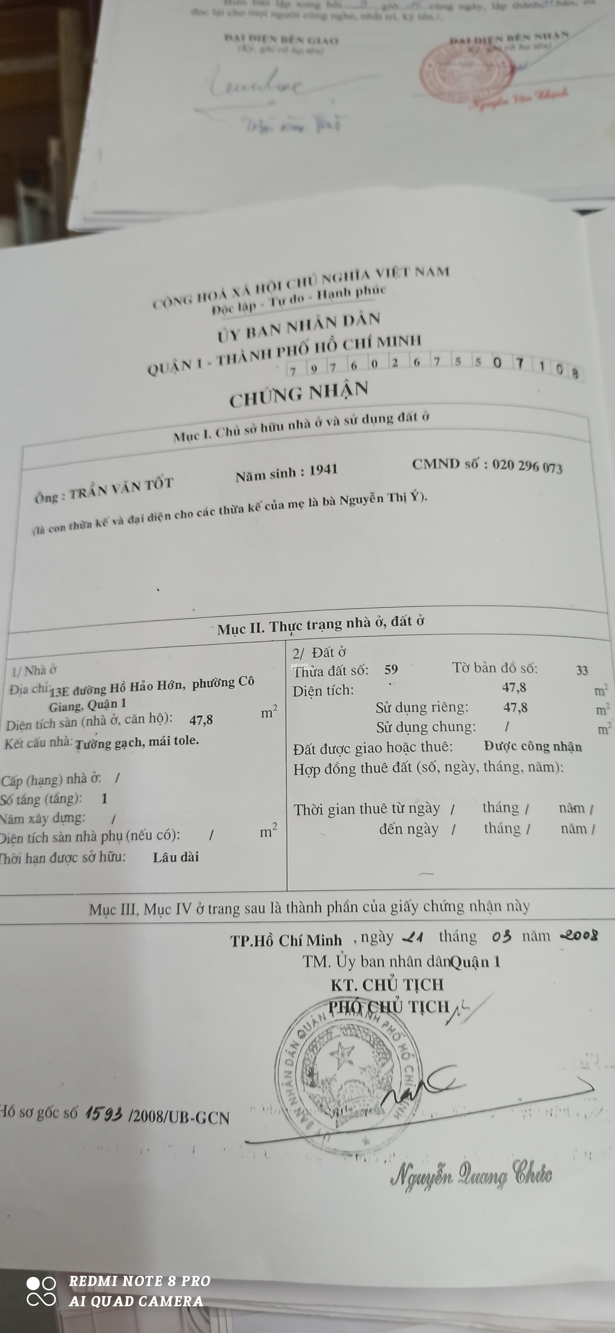 Cần bán nhà mặt tiền trung tâm Q.1