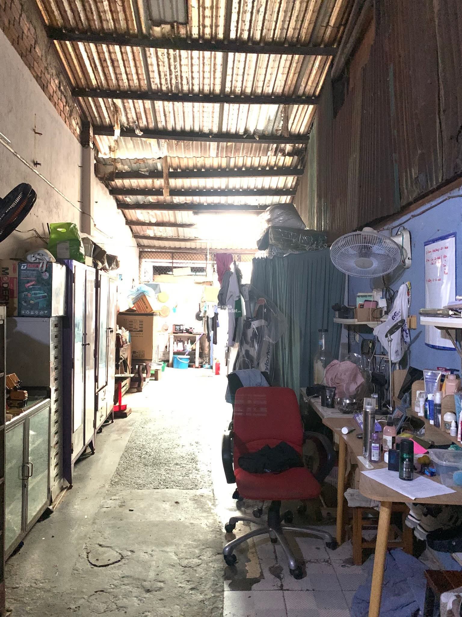 Bán nhà 218m2 Lạc Long Quân P5 Q11 - ngang 11m