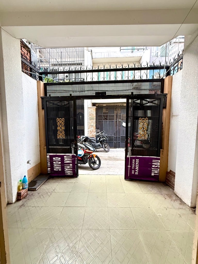 ĐÓN ĐẦU TUYẾN METRO, HXH CÁCH MẠNG THÁNG 8, TÂN BÌNH, 58M2 TIỆN XÂY. GIẢM 350TR CHỈ CÒN 5.9T TL 