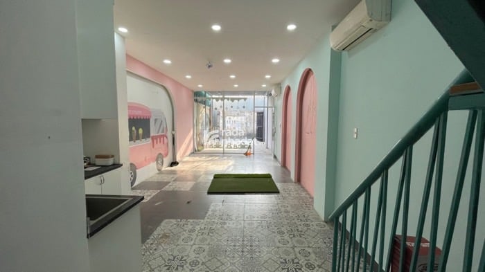 Nhà MT kinh doanh Quang Trung Q9 -Sau Coop Mart, ngã 4 Thủ Đức - 2tầng - 4.2x32 -12tỷ tlcc.