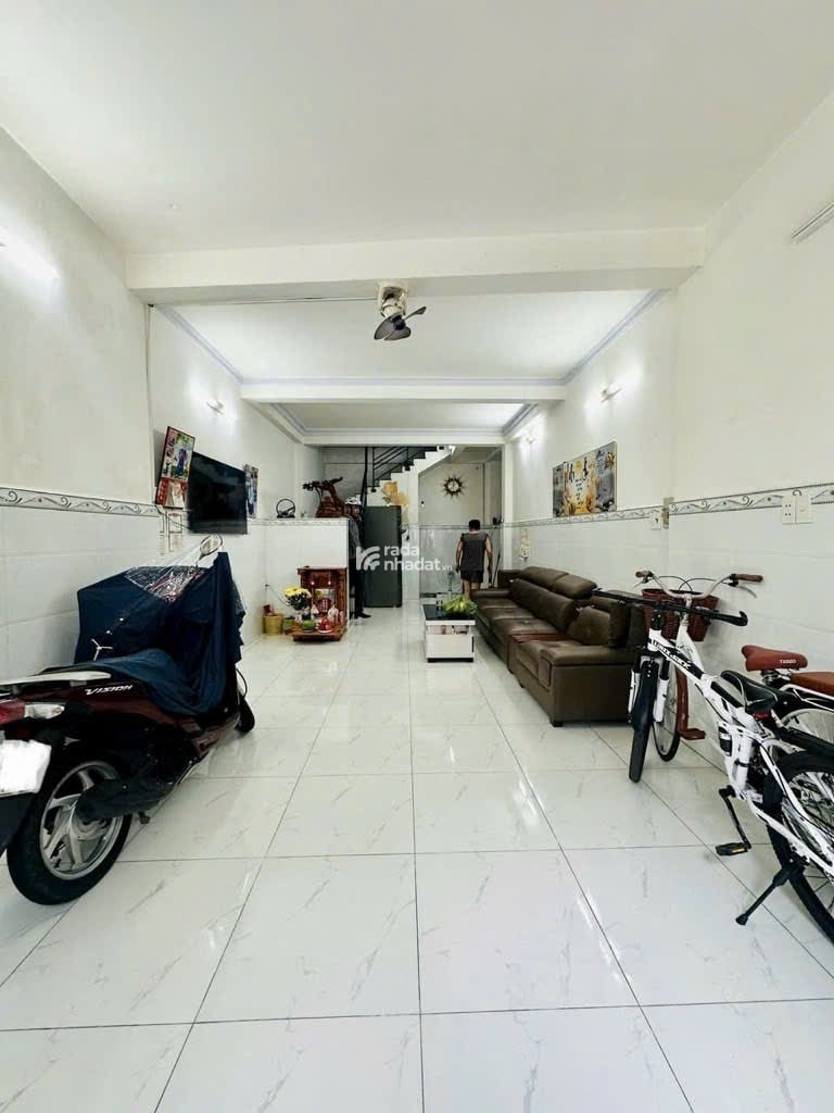 VT14- NHÀ ĐƯỜNG MÃ LÒ - NGÃ TƯ 4 XÃ - HẺM XE HƠI- GÍA 5.2 TỶ