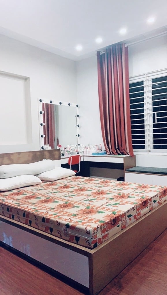 CĂN BIỆT THỰ DUY NHẤT CÒN SÓT LẠI - KHU PHAN XÍCH LONG - 4 TẦNG - HẺM 8M - NGANG 6.2M