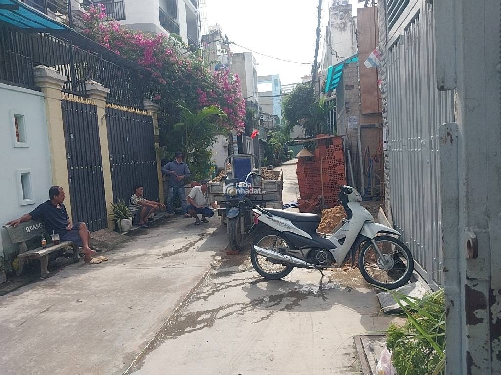 Bán nhà đường phạm đăng giảng bình hưng hoà