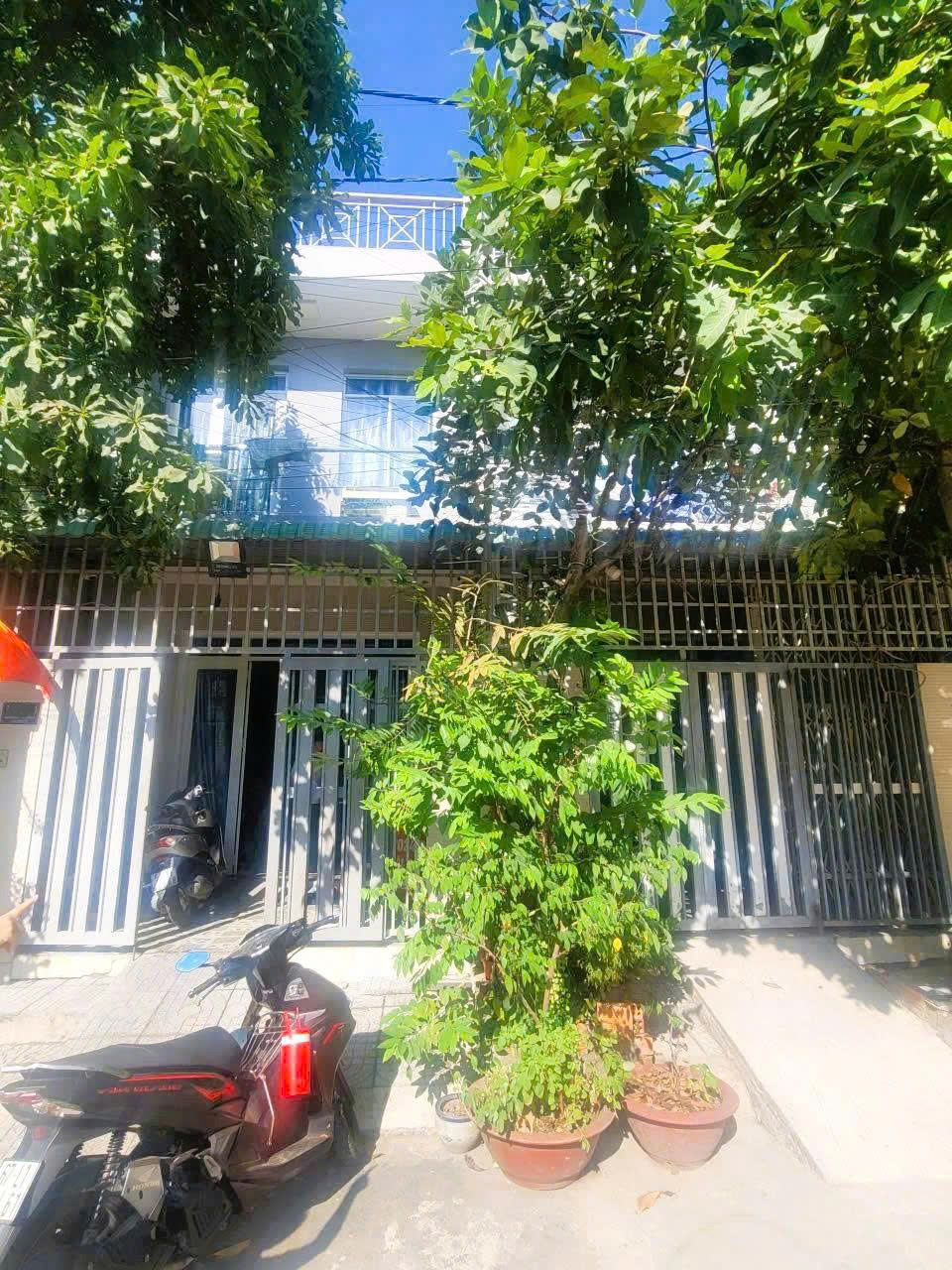 NHÀ 2 TẦNG 4m x 16m VUÔNG VỨC - Ở NGAY - ĐƯỜNG 8M - TRUNG TÂM LONG TRƯỜNG - CHỈ 4.15TỶ