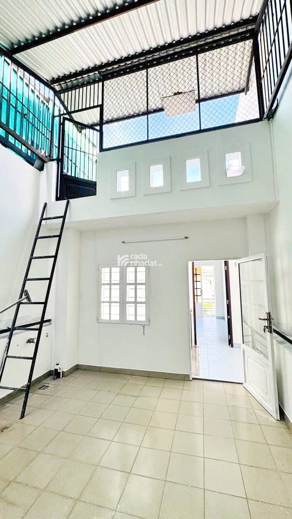 Bán nhà 2 lầu 3.9x16m sát mặt tiền đường Dương Bá Trạc P.1 Quận 8