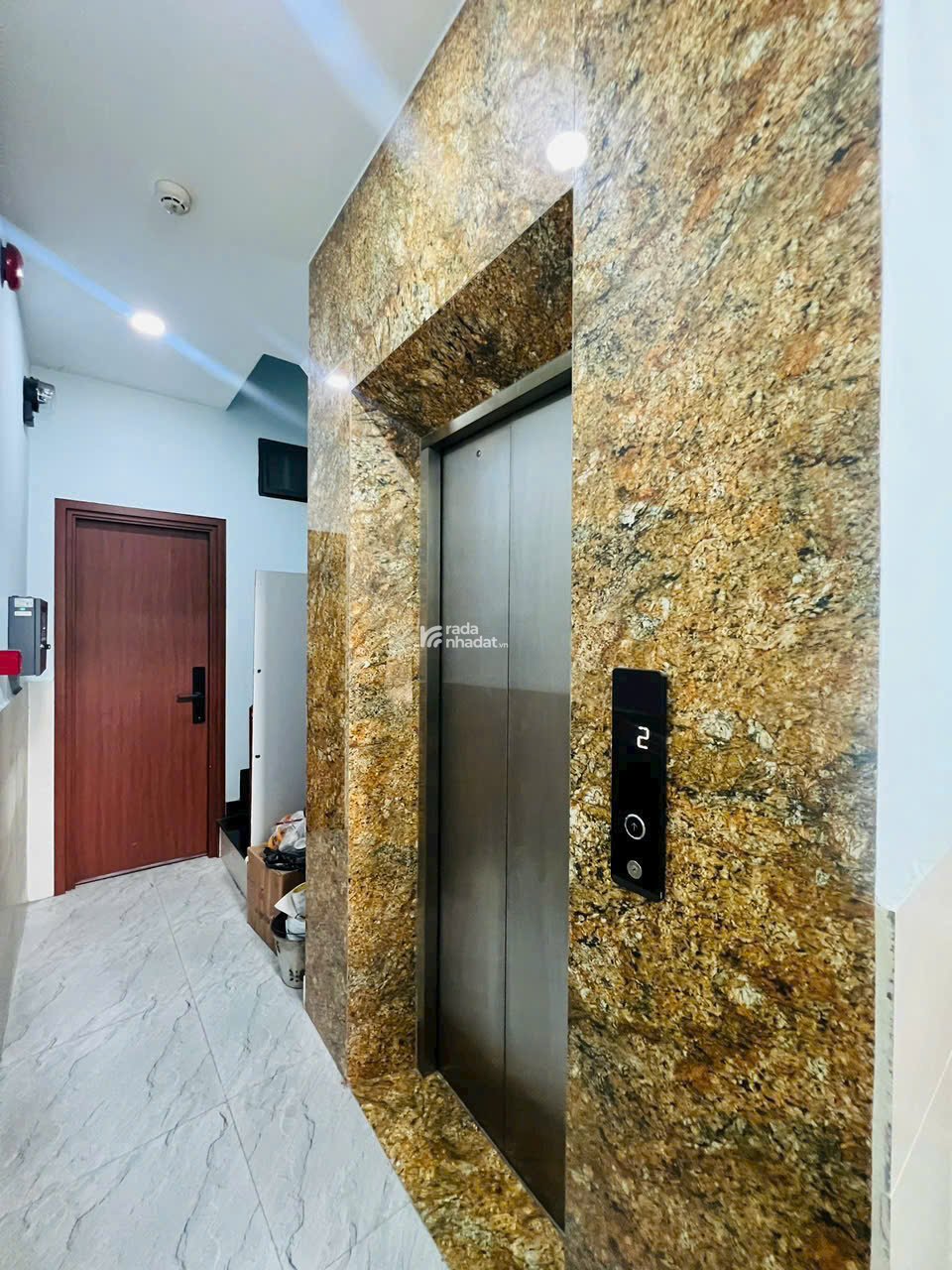 [BÌNH THẠNH] MẶT TIỀN CHDV PHAN VĂN TRỊ - 6 TẦNG - 55TR/TH - THANG MÁY - 8PN - 60M2 vuông A4