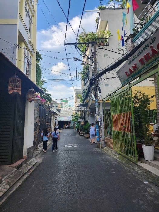 BÁN NHÀ TÂN BÌNH  HOÀNG BẬT ĐẠT  TRẦN THỊ TRỌNG  43M2 (4x9)  HẺM 4M  4 TỶ